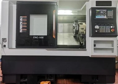 Kraftig Cnc dreiebenkmaskin